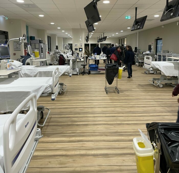 Salle de dialyse 20 lits