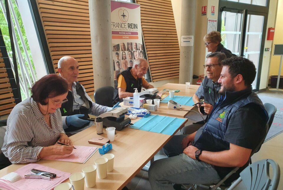 Le stand de dépistage de France Rein Rhône