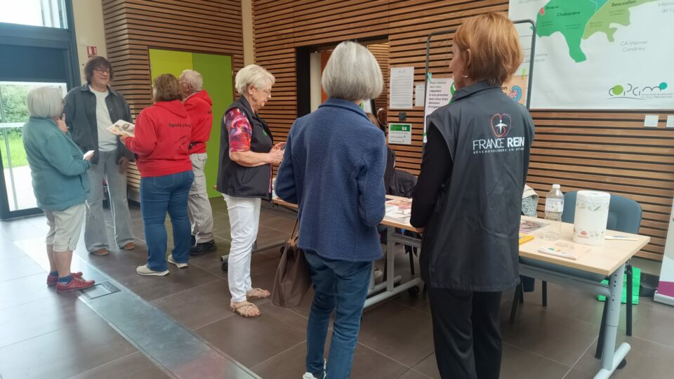 Le stand d'information de France Rein Rhône