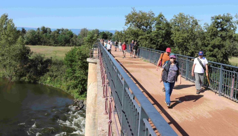 Pont sur la Loire en allant à Montrond-les-Bains