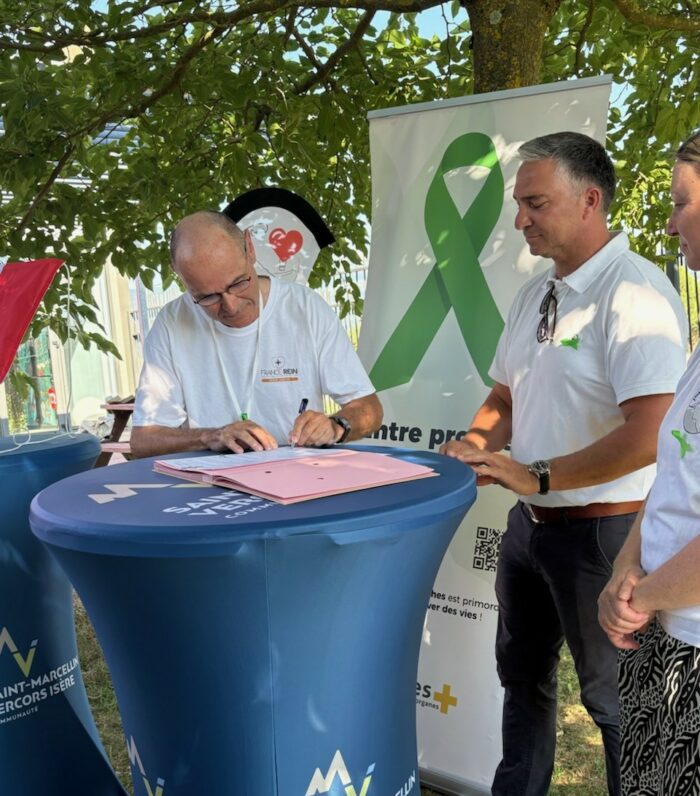 Signature de la charte St-Marcellin Vercors Isère communauté IMEA